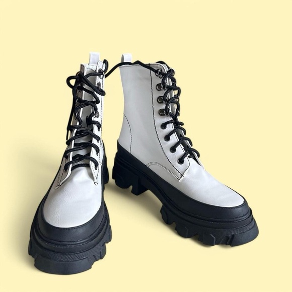 New Portland Boot Co Lace-Up Platform Boots White 7.5 | Never Worn! - Picture 7 of 7